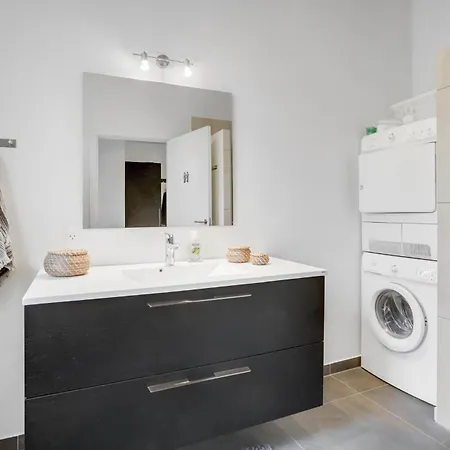 Four-bedroom In 펜션 *