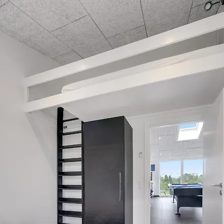 Four-bedroom In Glesborg