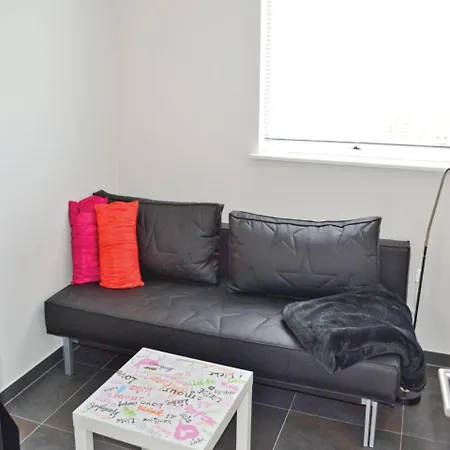 בית נופש Four-bedroom In Glesborg